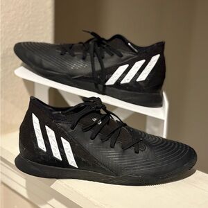 Adidas Predator Edge .3 Black Indoor Soccer Shoes Cleats Youth Size 6Y  GZ2891